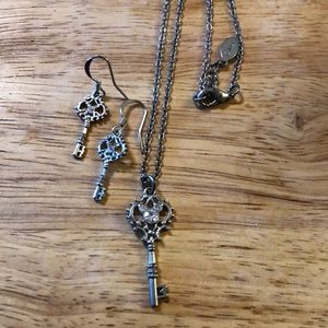 Mickey Key to the Kingdom necklace & earrings set